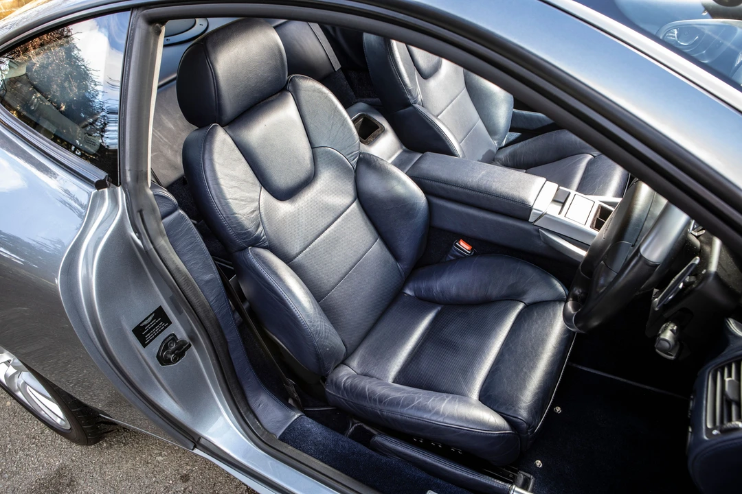 2004 Aston Martin Vanquish 1st Gen - Image 25 of 28