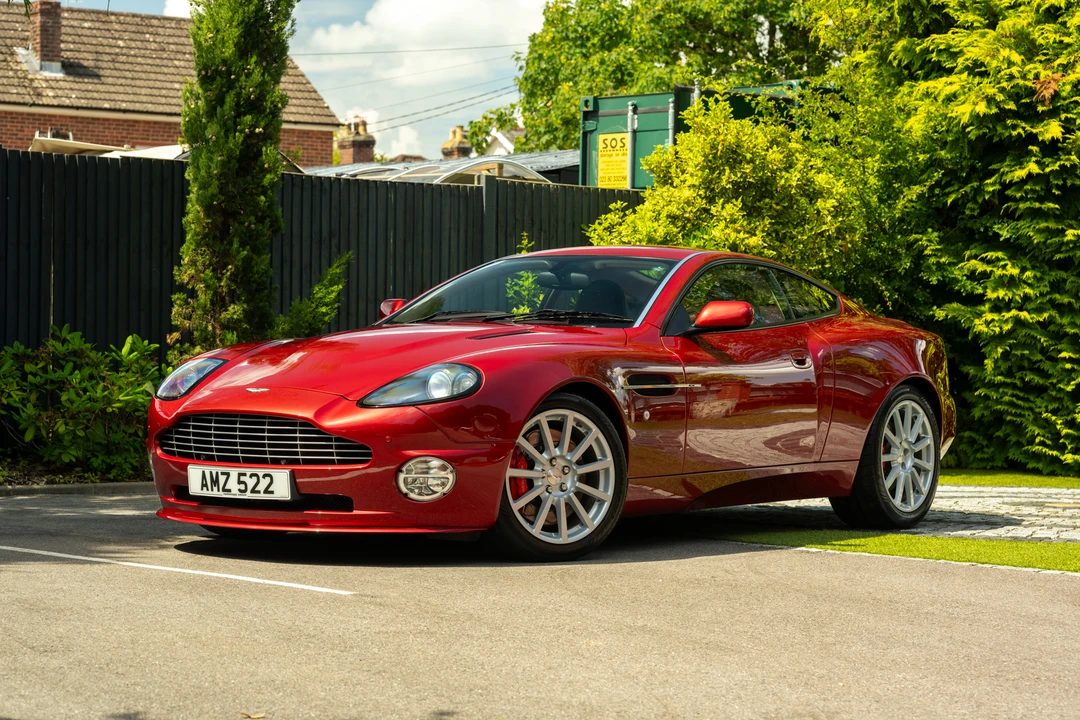 2004 Aston Martin Vanquish 1st Gen - Image 3 of 31