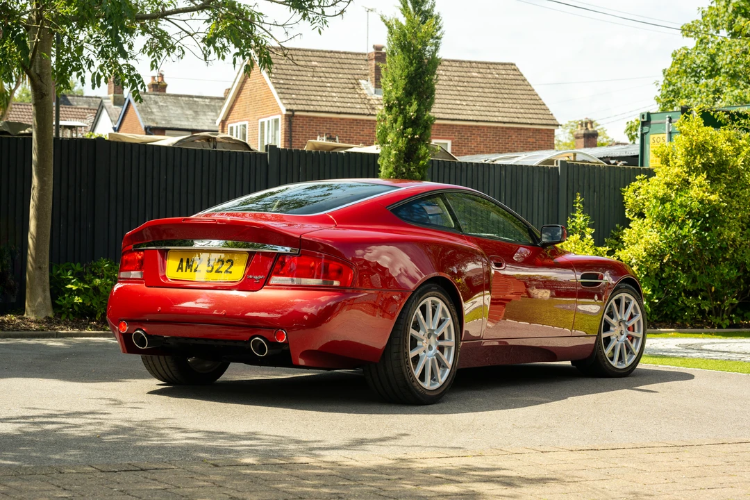 2004 Aston Martin Vanquish 1st Gen - Image 7 of 31