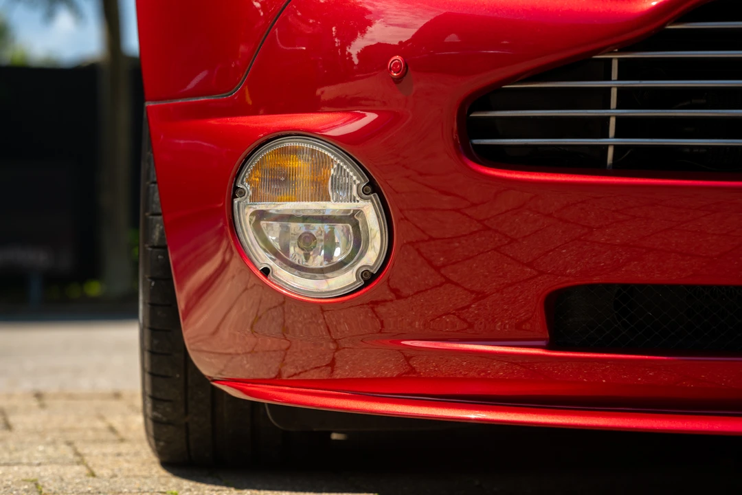 2004 Aston Martin Vanquish 1st Gen - Image 15 of 31
