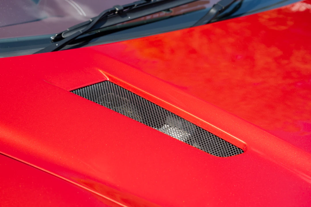 2004 Aston Martin Vanquish 1st Gen - Image 19 of 31