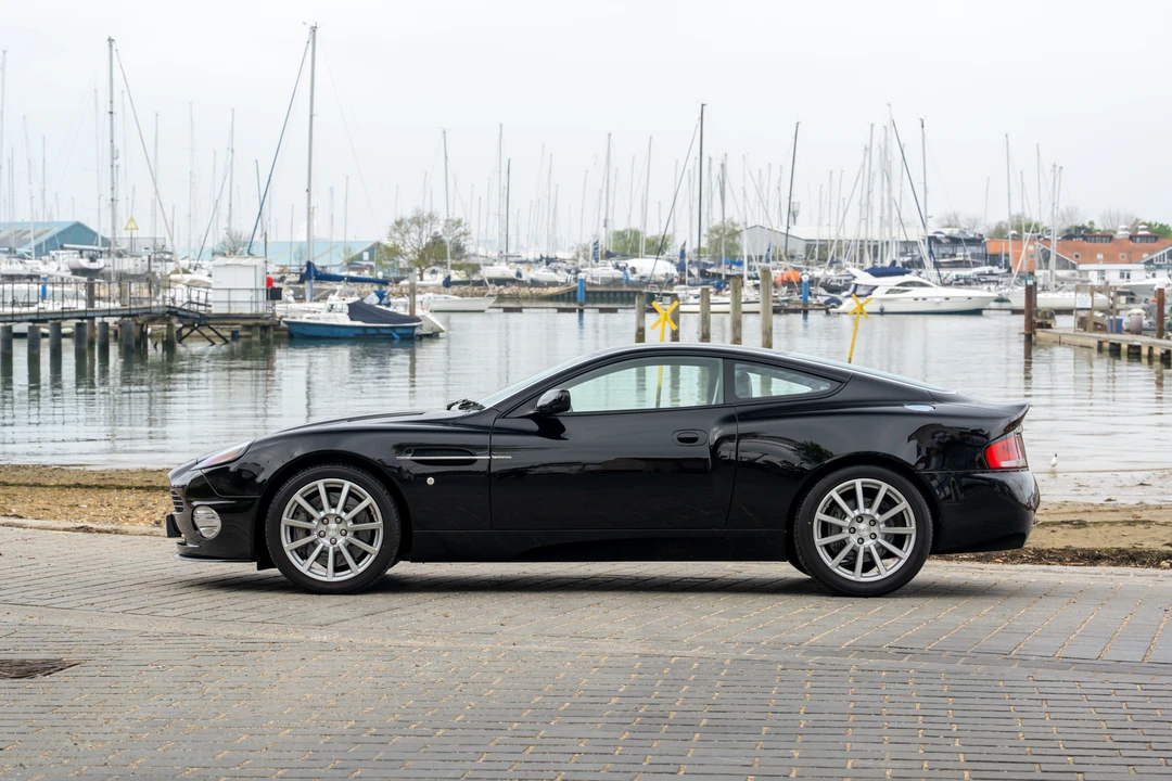 2004 Aston Martin Vanquish 1st Gen - Image 4 of 31