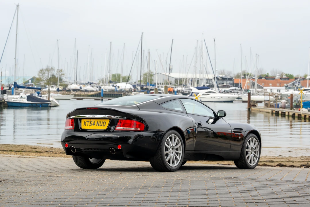 2004 Aston Martin Vanquish 1st Gen - Image 7 of 31