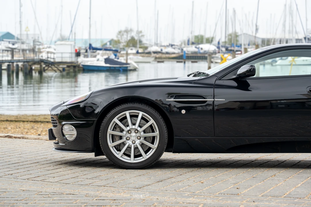 2004 Aston Martin Vanquish 1st Gen - Image 31 of 31