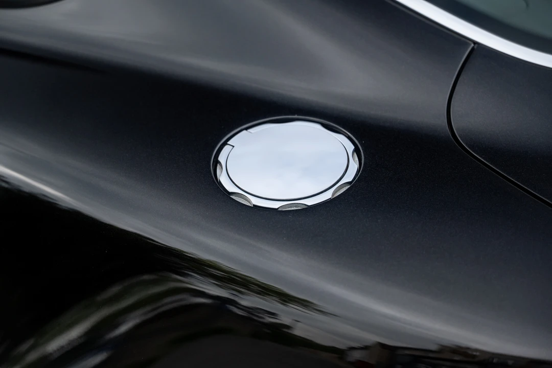 2004 Aston Martin Vanquish 1st Gen - Image 16 of 31