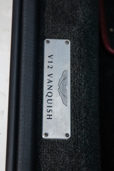 2004 Aston Martin Vanquish 1st Gen - Image 5 of 31