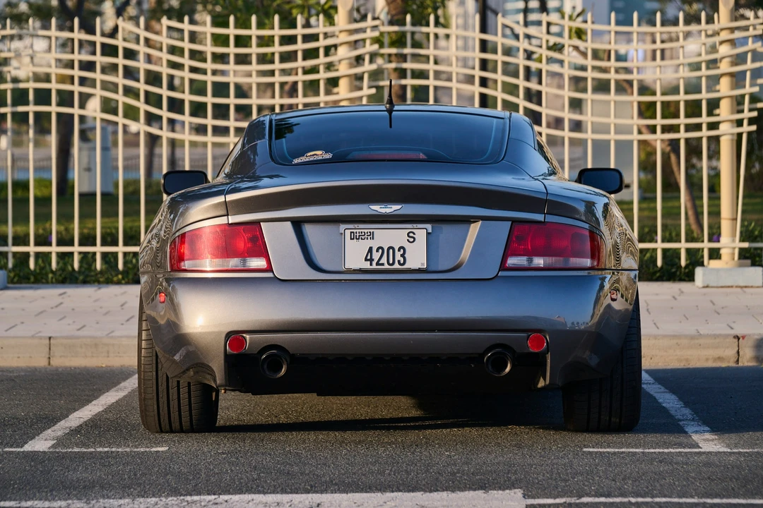 2004 Aston Martin Vanquish 1st Gen - Image 8 of 21