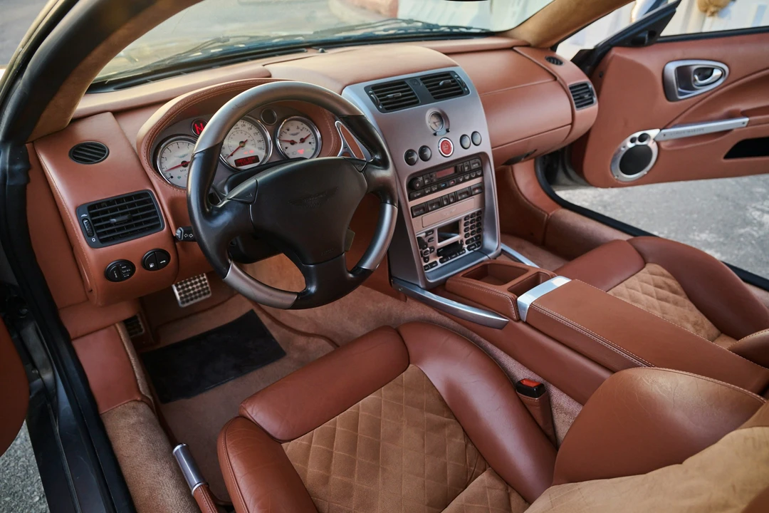 2004 Aston Martin Vanquish 1st Gen - Image 4 of 21