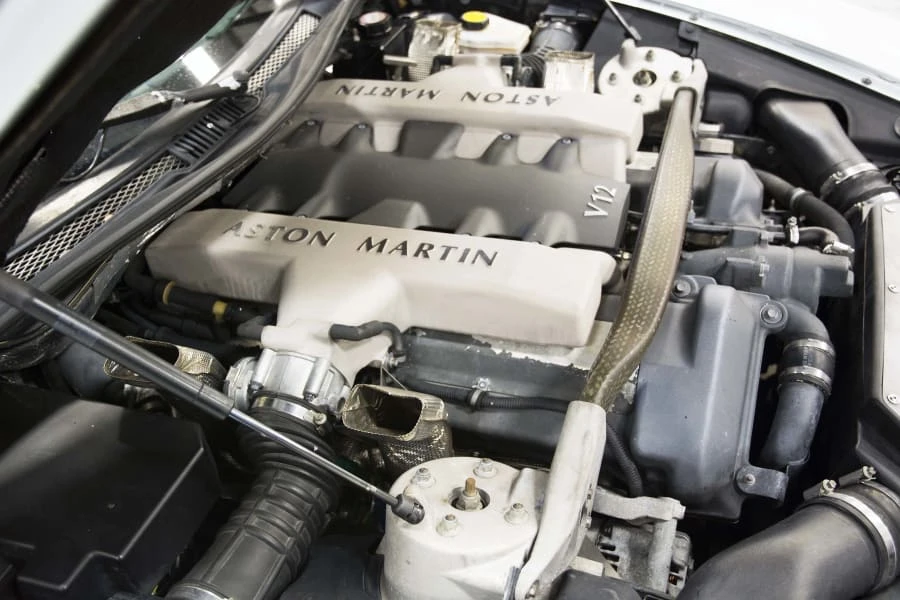 2004 Aston Martin Vanquish 1st Gen - Image 5 of 6