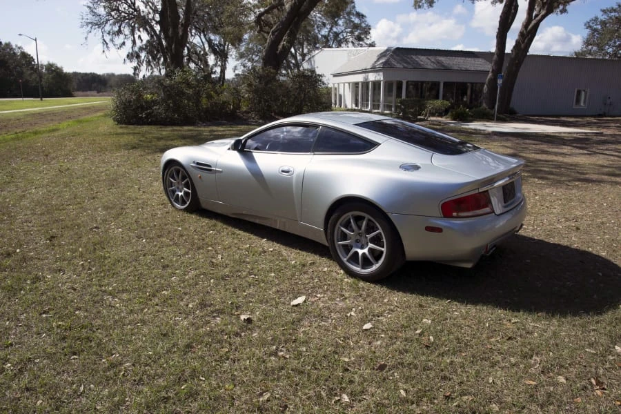 2004 Aston Martin Vanquish 1st Gen - Image 3 of 6