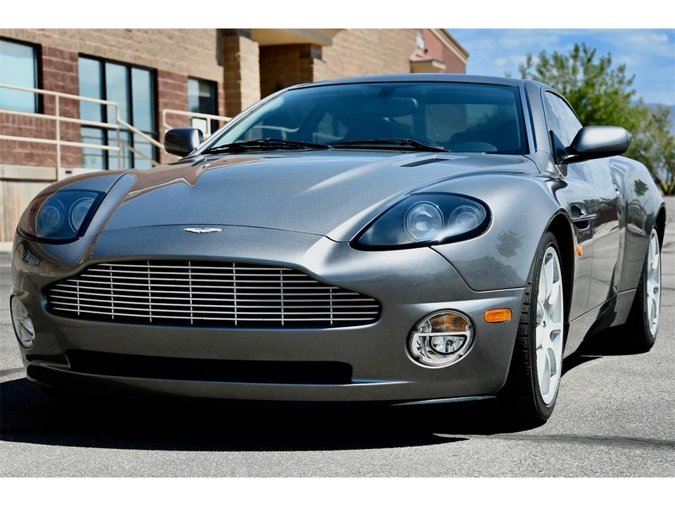 2004 Aston Martin Vanquish 1st Gen - Image 3 of 31