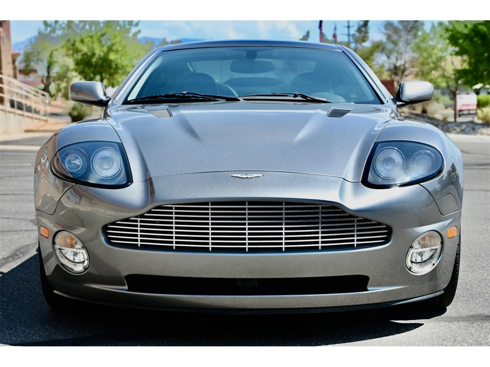 2004 Aston Martin Vanquish 1st Gen - Image 31 of 31