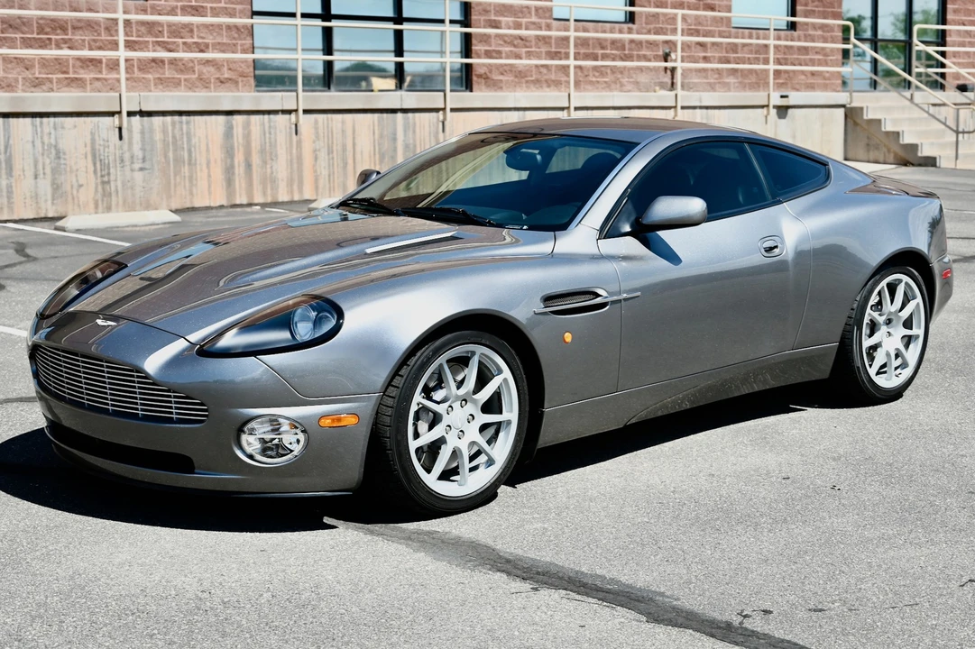 2004 Aston Martin Vanquish 1st Gen - Image 6 of 31