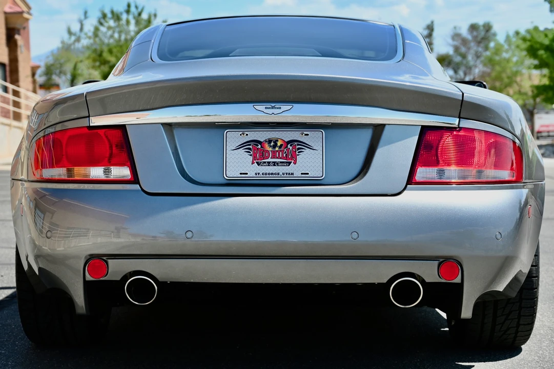 2004 Aston Martin Vanquish 1st Gen - Image 17 of 31