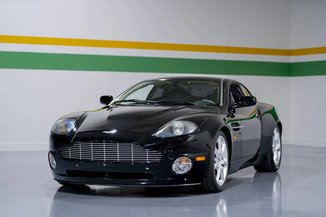 2004 Aston Martin Vanquish 1st Gen - Image 2 of 31