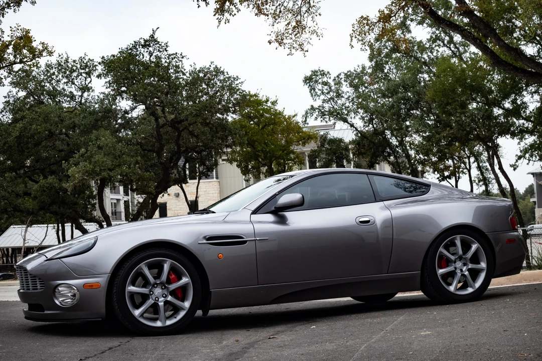 2004 Aston Martin Vanquish 1st Gen - Image 3 of 31