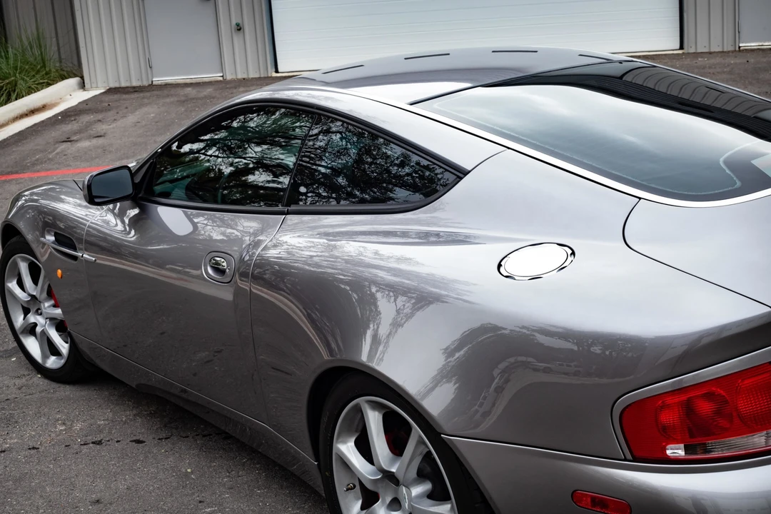 2004 Aston Martin Vanquish 1st Gen - Image 31 of 31