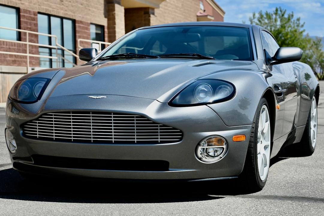 2004 Aston Martin Vanquish 1st Gen - Image 3 of 31