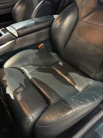 2004 Aston Martin Vanquish 1st Gen - Image 26 of 31