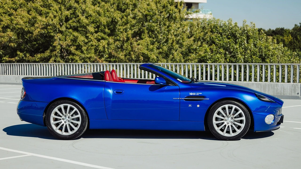 2004 Aston Martin Vanquish 1st Gen - Image 13 of 31