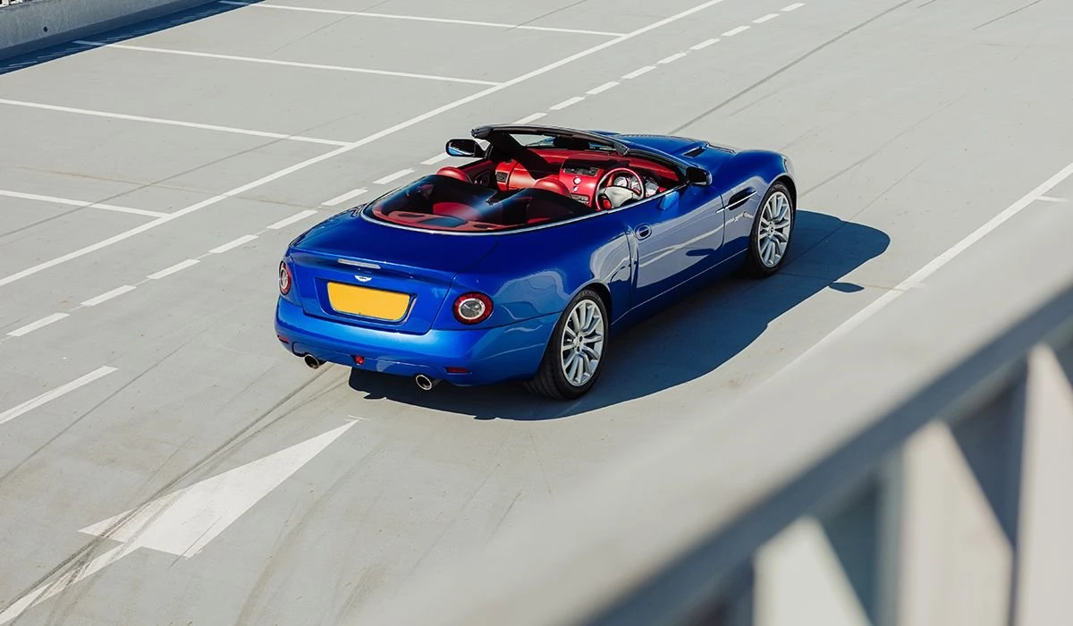 2004 Aston Martin Vanquish 1st Gen - Image 27 of 31