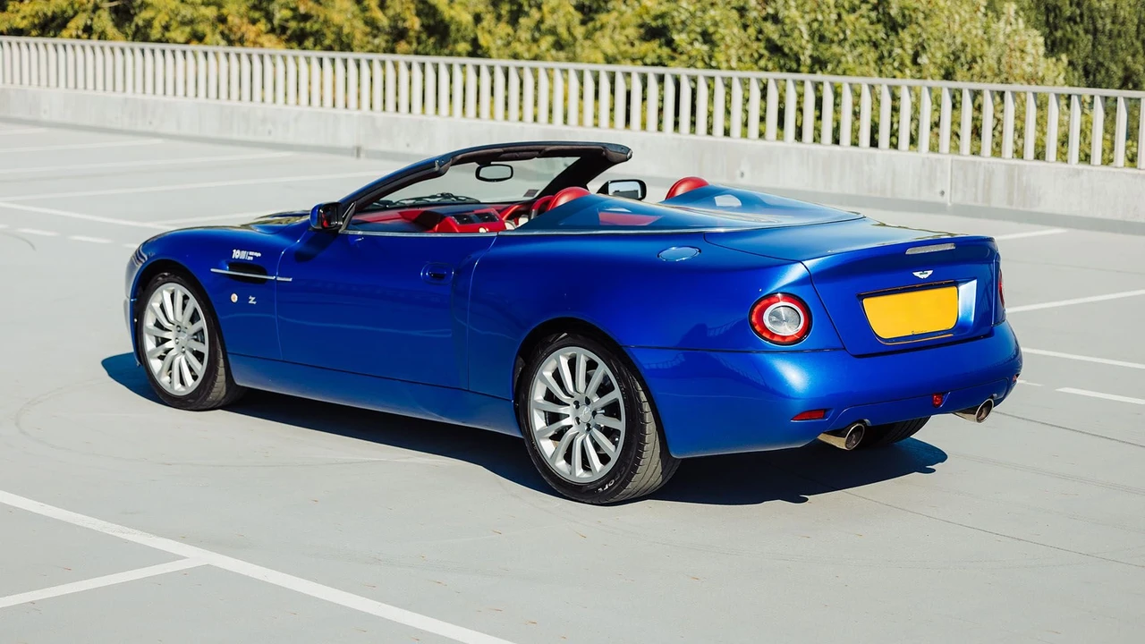 2004 Aston Martin Vanquish 1st Gen - Image 20 of 31