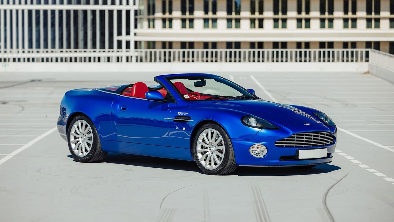 2004 Aston Martin Vanquish 1st Gen - Image 10 of 31