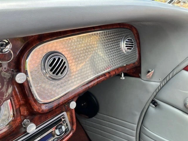 2004 Auburn Speedster - Image 29 of 30