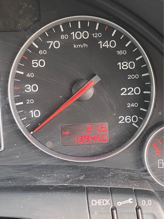 2004 Audi B6 A4 - Image 10 of 13