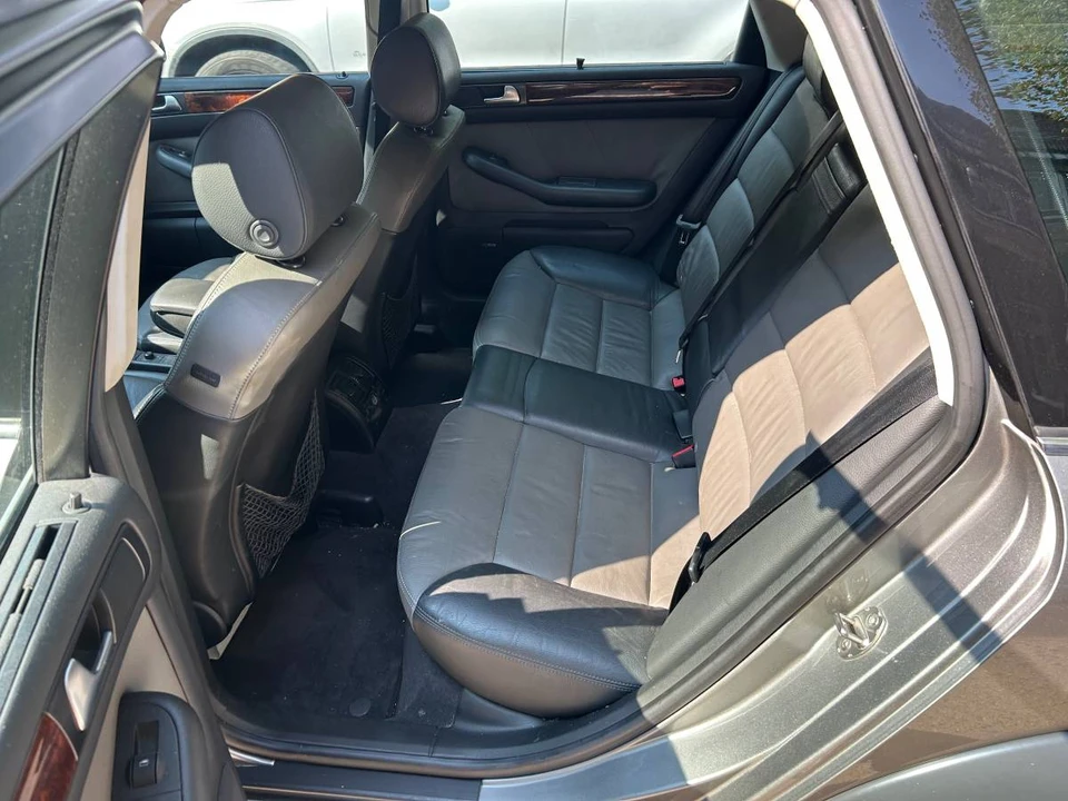 2004 Audi Allroad - Image 11 of 19