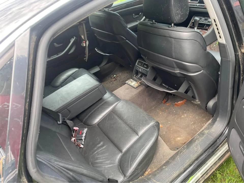 2004 Audi D3 A8 - Image 6 of 6