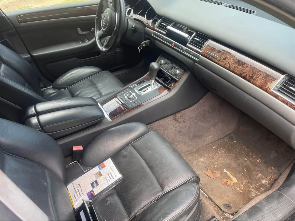2004 Audi D3 A8 - Image 5 of 6