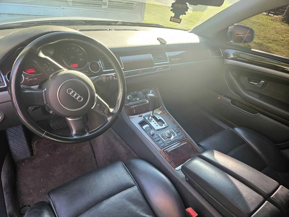2004 Audi D3 A8 - Image 3 of 5