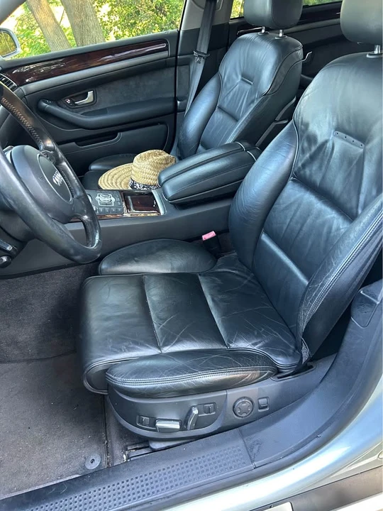 2004 Audi D3 A8 - Image 10 of 12