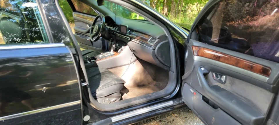 2004 Audi D3 A8 - Image 14 of 19