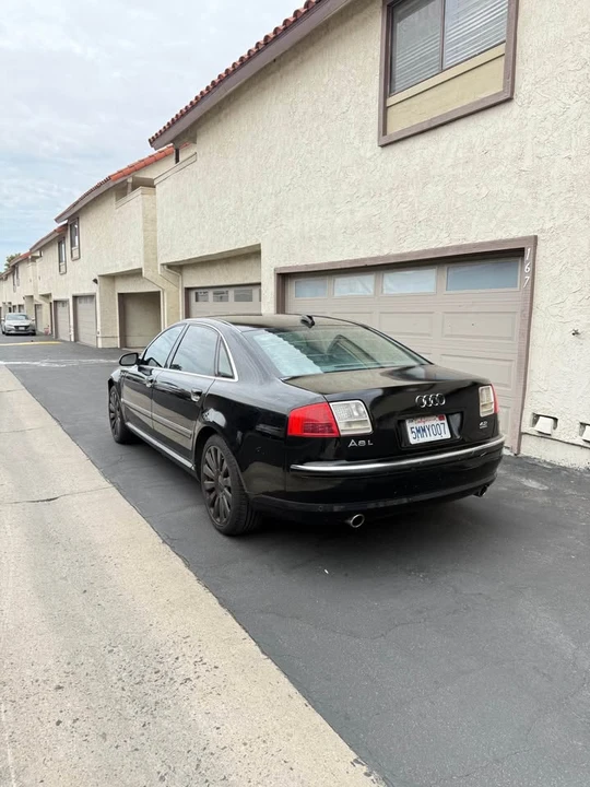 2004 Audi D3 A8 - Image 2 of 8