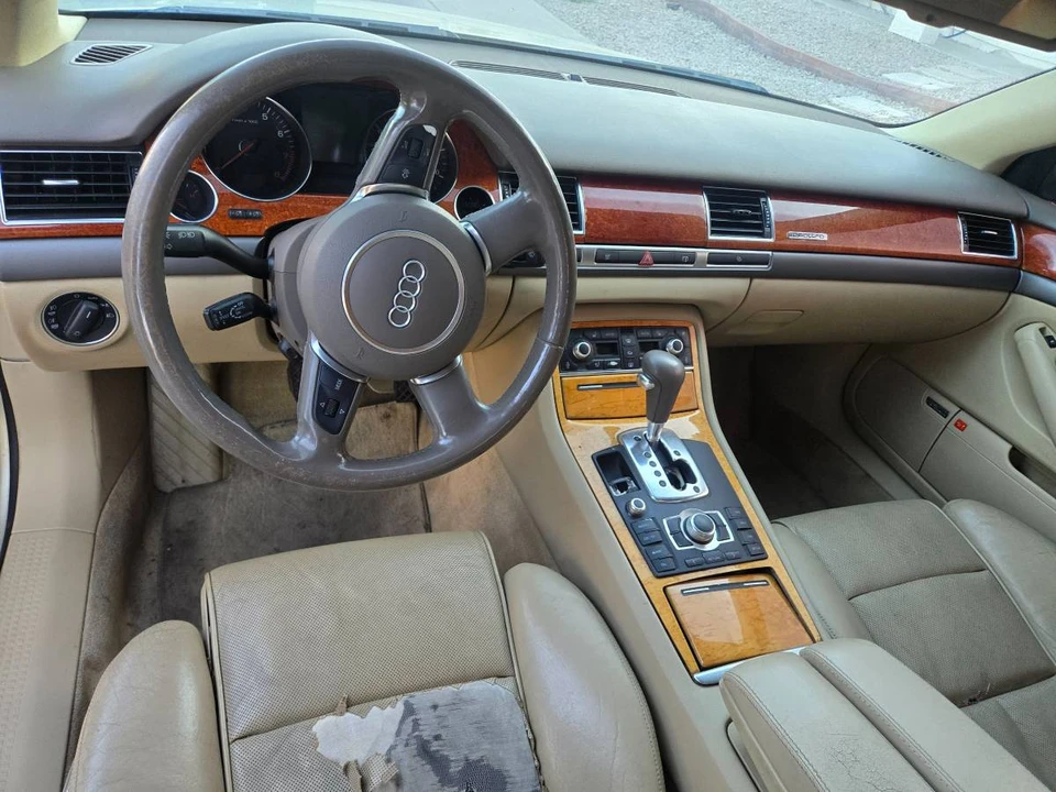 2004 Audi D3 A8 - Image 2 of 10