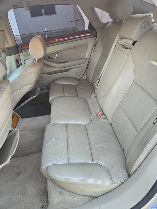 2004 Audi D3 A8 - Image 3 of 10