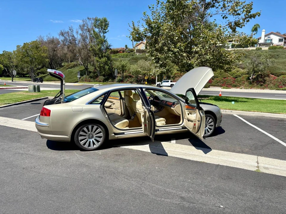 2004 Audi D3 A8 - Image 6 of 24