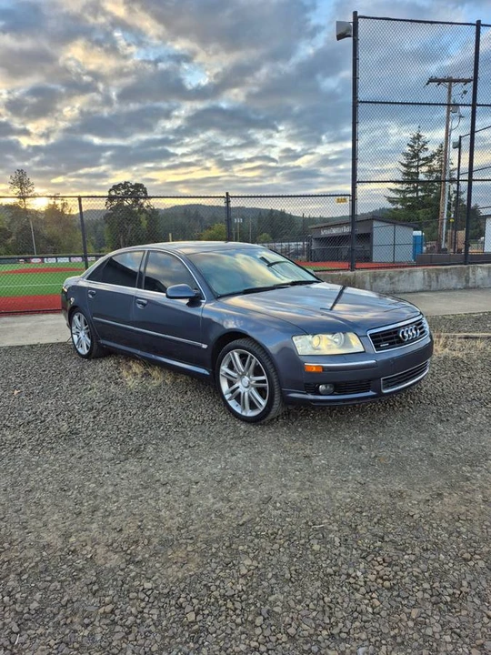 2004 Audi D3 A8 - Image 2 of 9