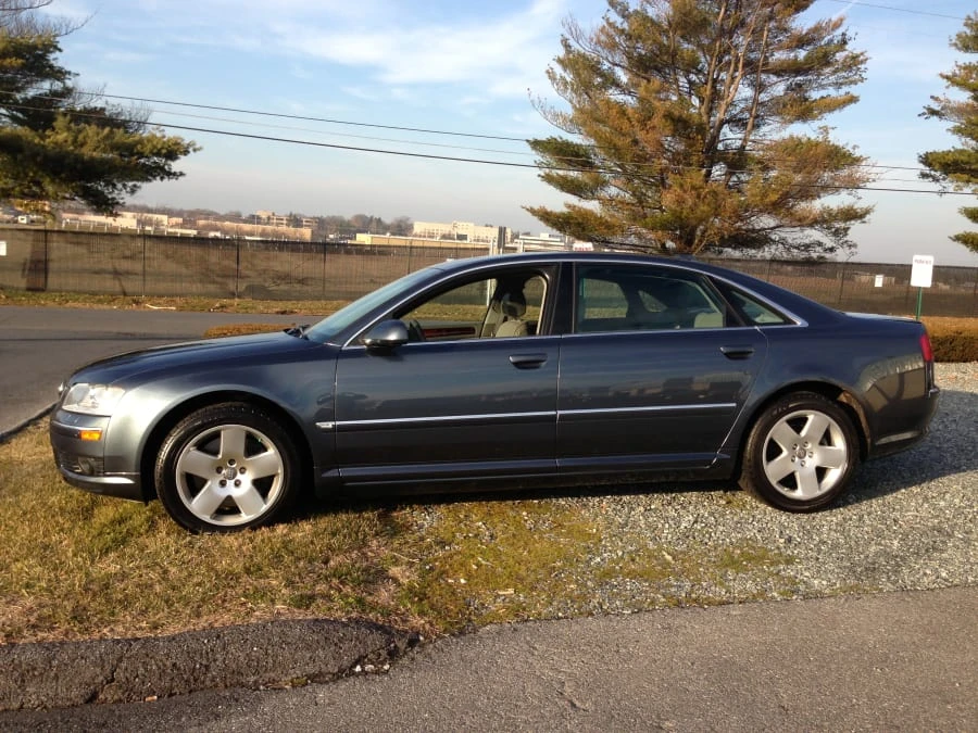 2004 Audi D3 A8 - Image 2 of 8