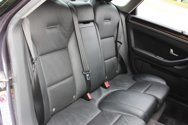2004 Audi D3 A8 - Image 28 of 31