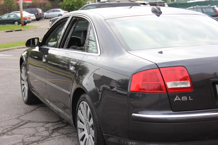 2004 Audi D3 A8 - Image 15 of 31