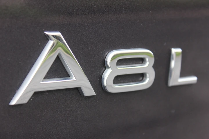 2004 Audi D3 A8 - Image 20 of 31