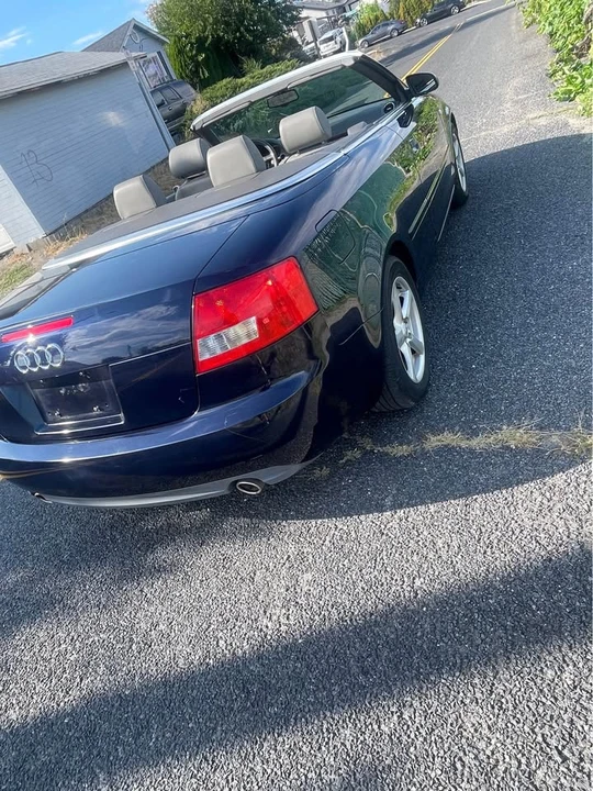 2004 Audi Coupe & Cabriolet - Image 2 of 11