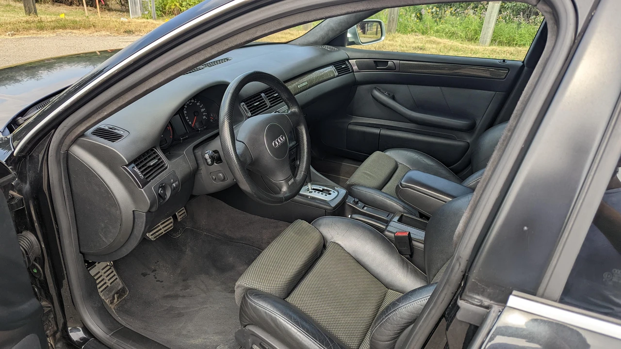 2004 Audi C5 RS6 - Image 25 of 31