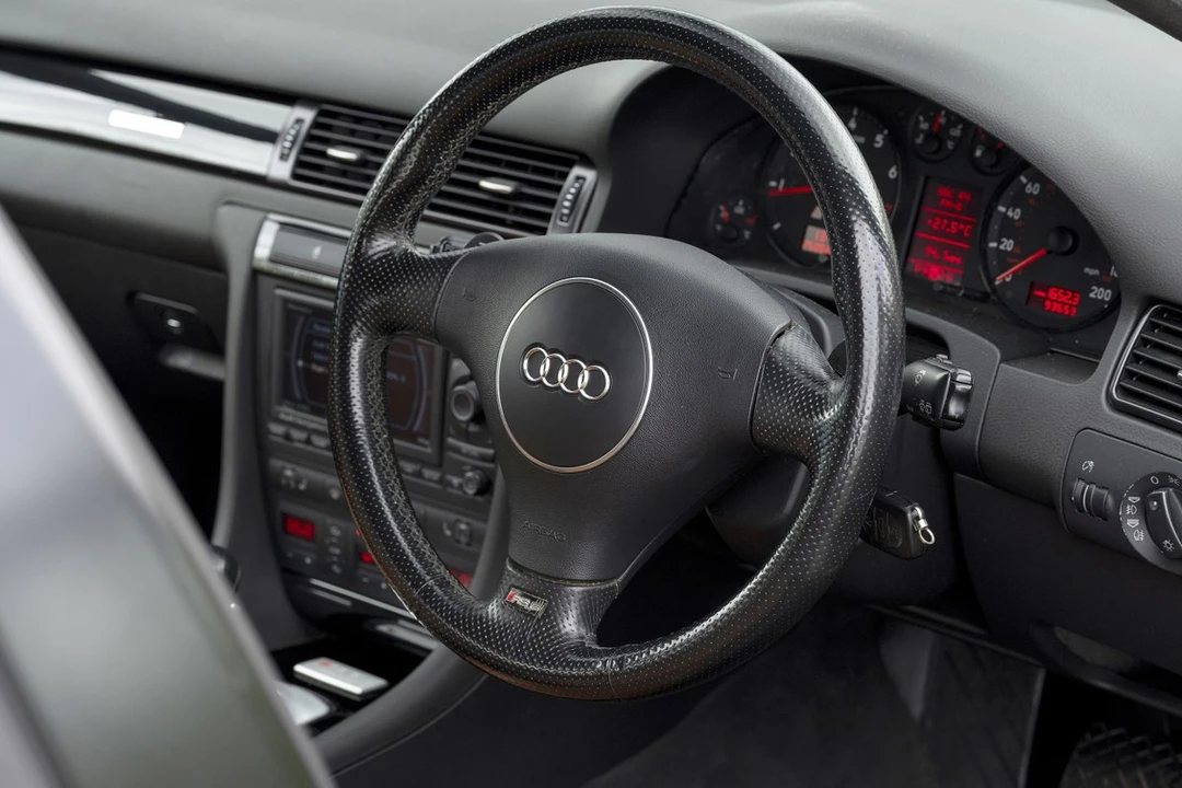 2004 Audi C5 RS6 - Image 24 of 30