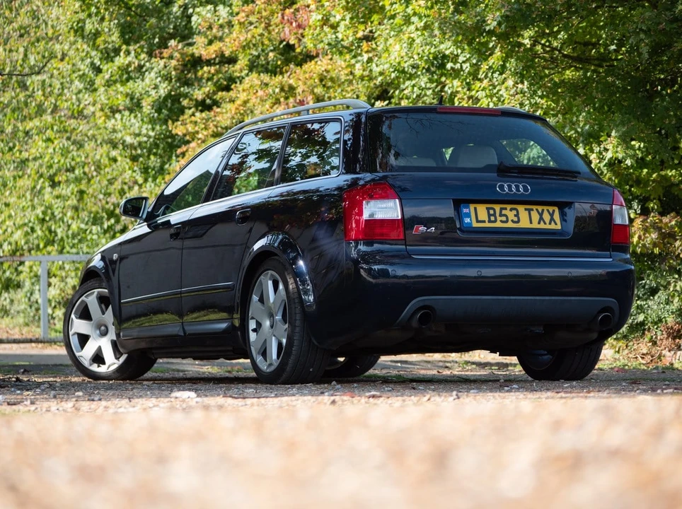 2004 Audi B6 S4 - Image 11 of 30