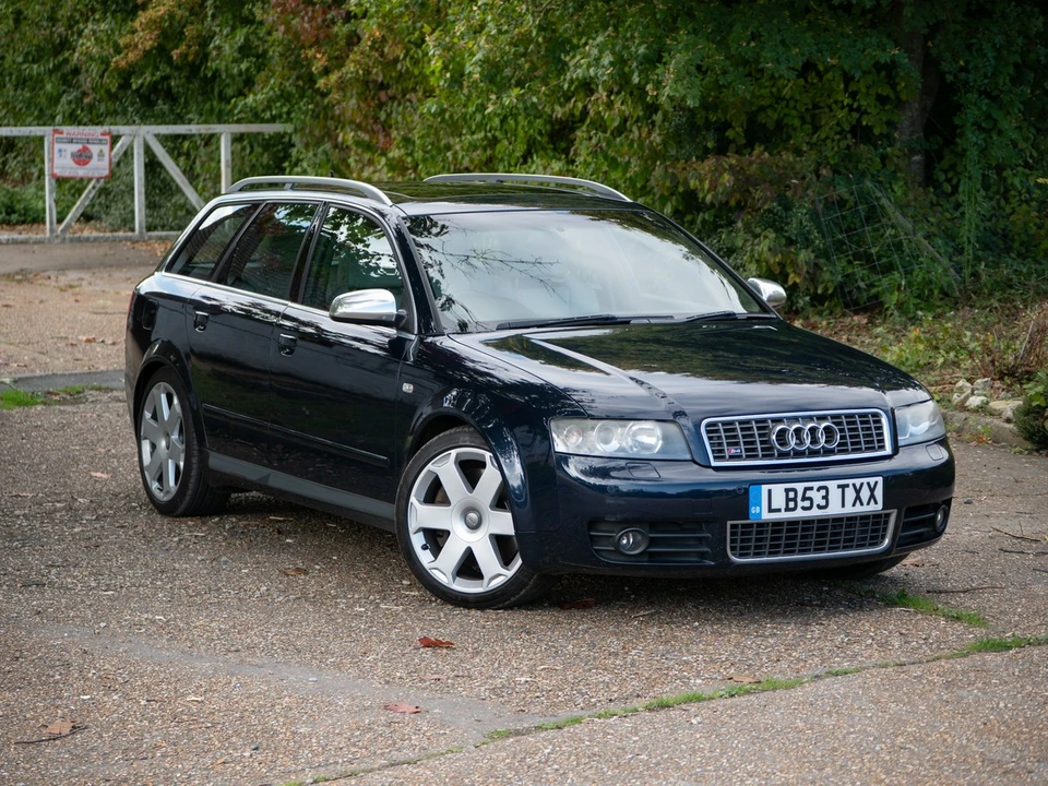 2004 Audi B6 S4 - Image 2 of 30