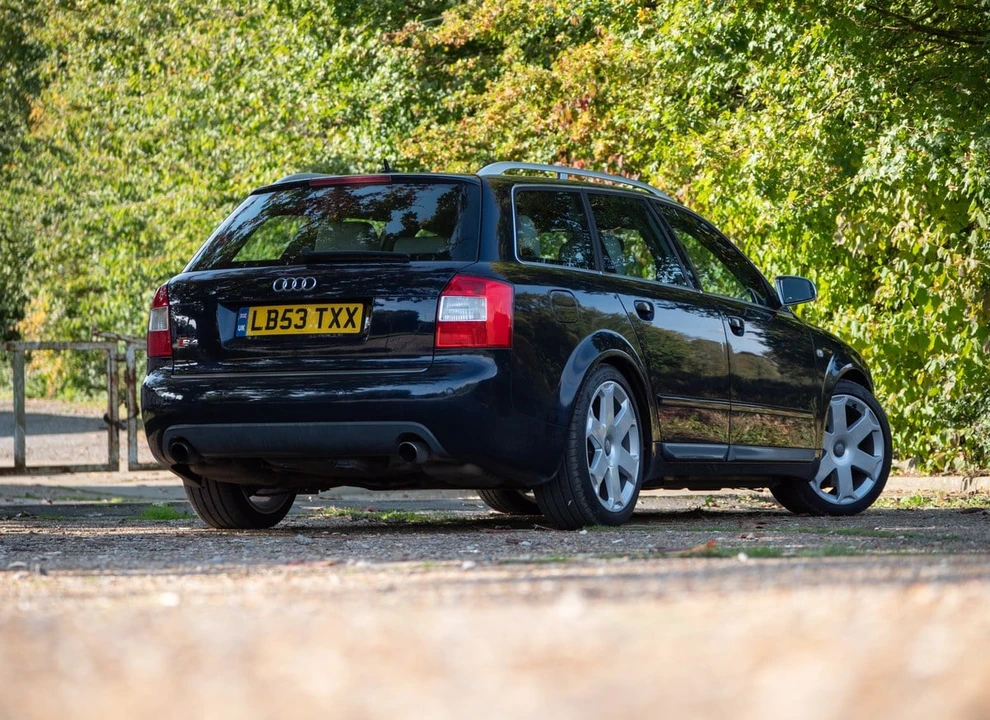 2004 Audi B6 S4 - Image 15 of 30